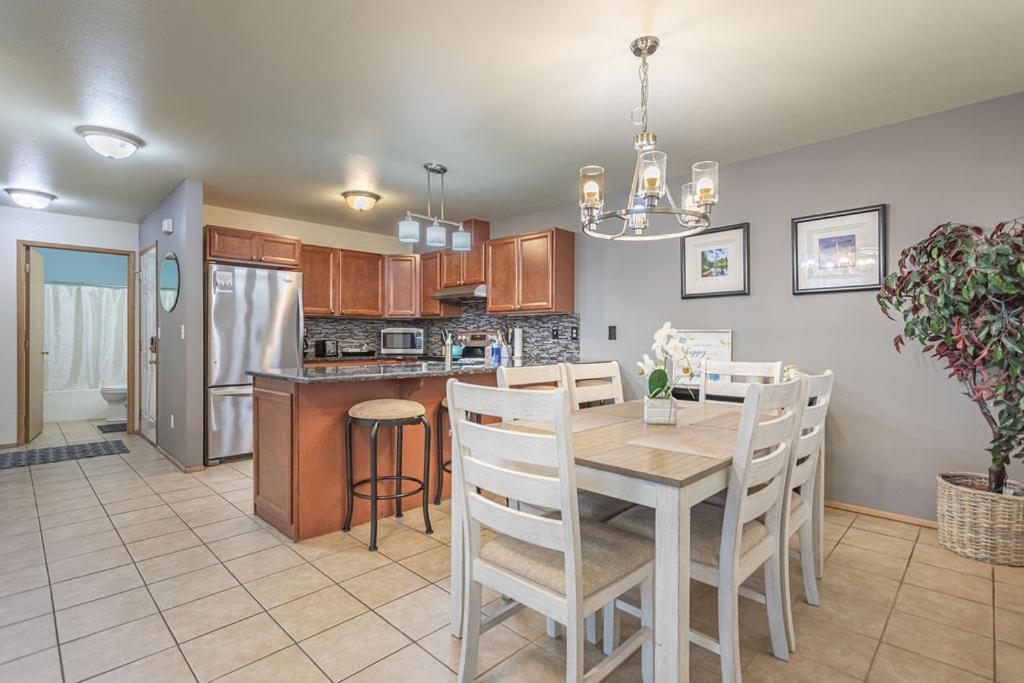Walk To Downtown Leavenworth * Sleeps 6 + Pets * Ground Level Gem!公寓 外观 照片